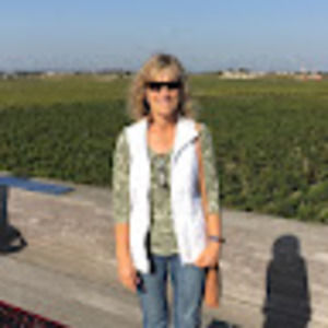 Meet your Posher, Debra